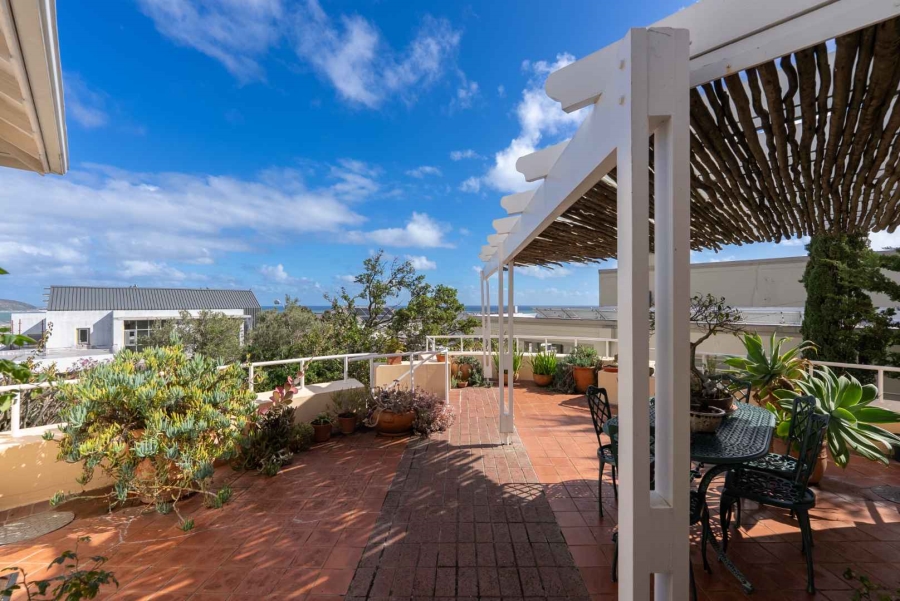 5 Bedroom Property for Sale in Camps Bay Western Cape